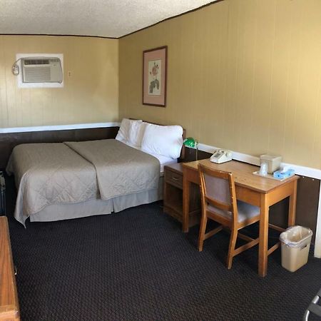 Geneva Inn מראה חיצוני תמונה