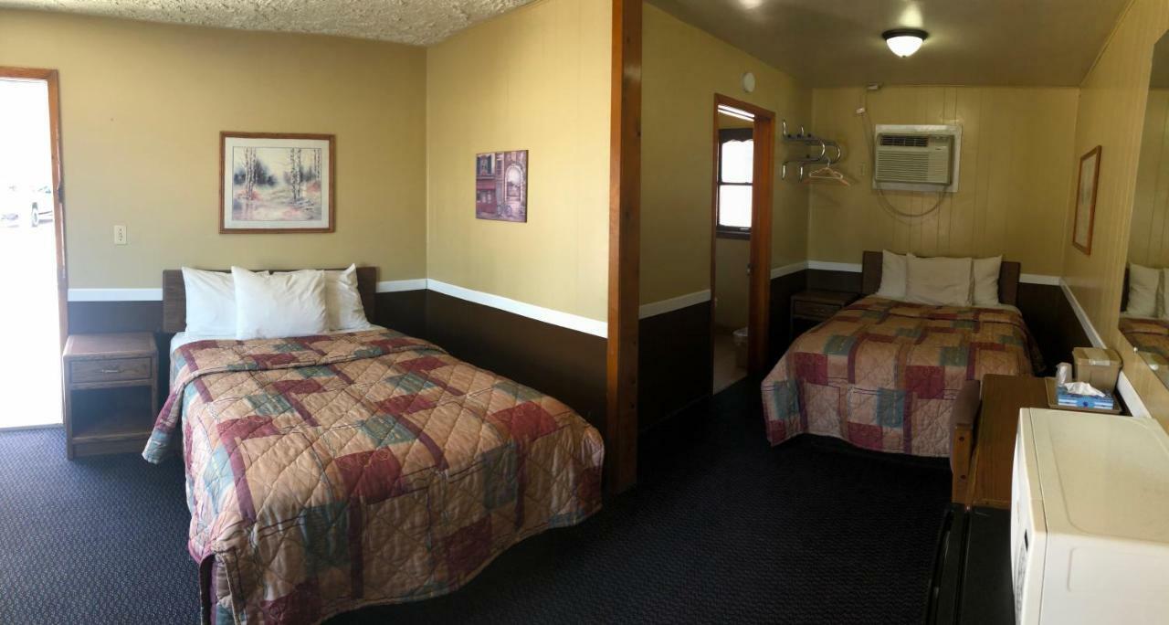 Geneva Inn מראה חיצוני תמונה